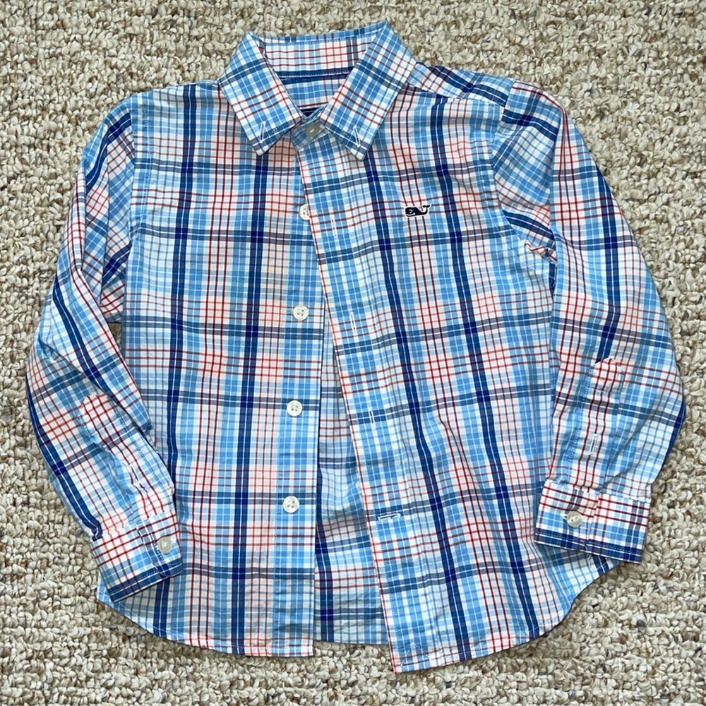 EUC vineyard vines long sleeved, button-down shirt